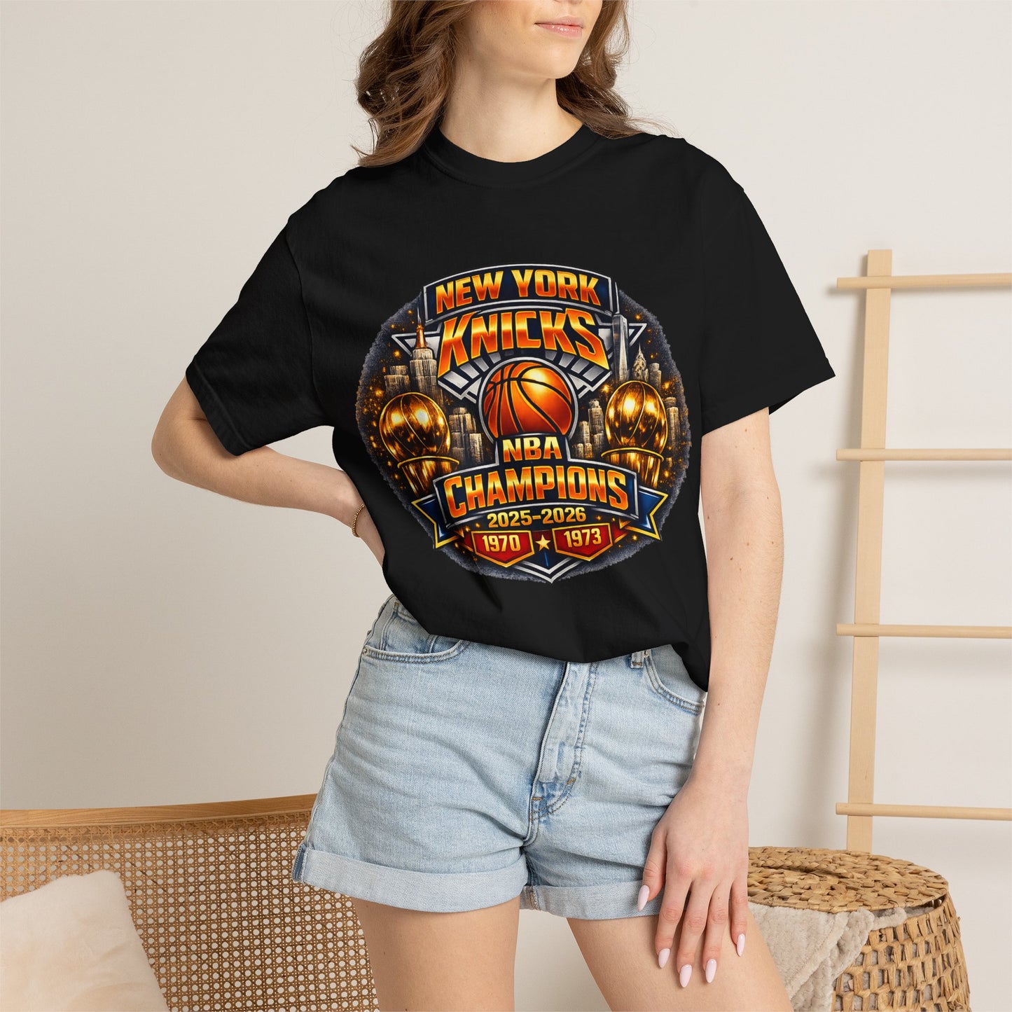 Champions Basketball T-Shirt — New York Knicks 2025-2026 Retro Logo