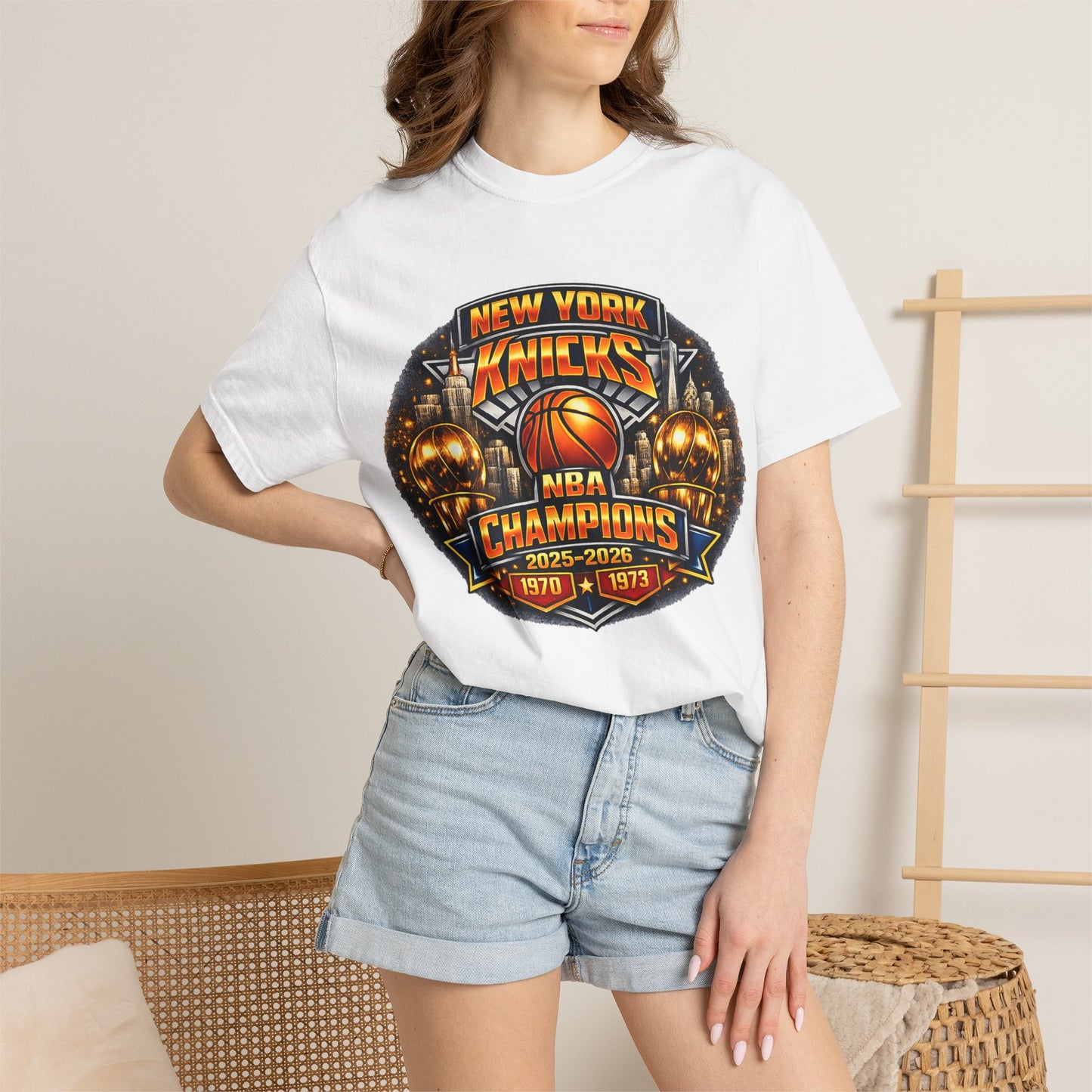 Champions Basketball T-Shirt — New York Knicks 2025-2026 Retro Logo